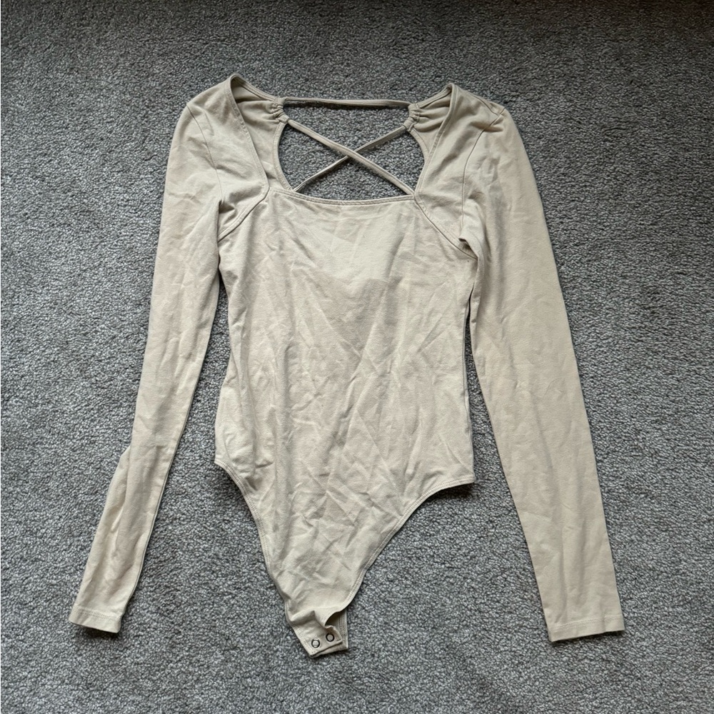 American eagle Beige Long Sleeve Bodysuit